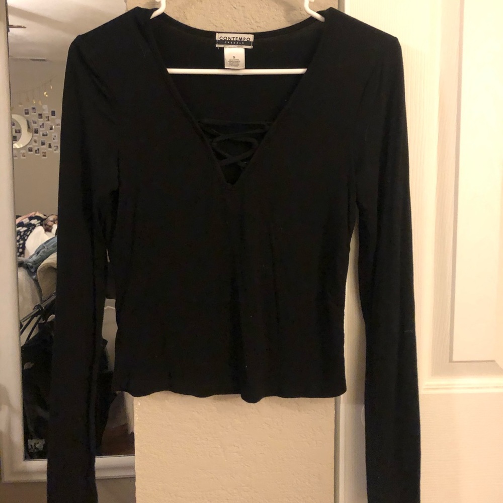 Lace V-Neck Longsleeve